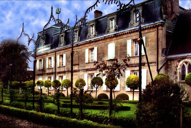 Château La Mission Haut brion 2008 2008 Château La Mission Haut-Brion | Pop Taste