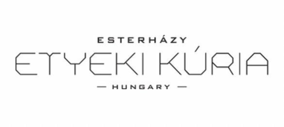 Etyeki Kúria, logo 