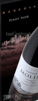 Punaviini, Castillo de Molina Reserva Pinot Noir 2011